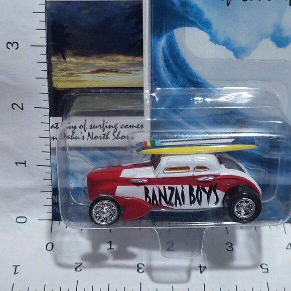 Johnny Lightning Surf Rods Banzai Boys Speed Coupe 2000 Diecast Car Scale 1:64 - Picture 10 of 10